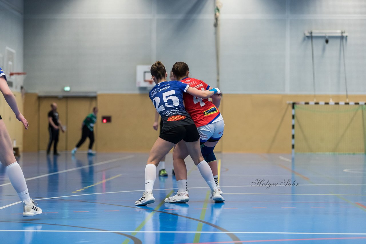 Bild 151 - wAJ HC Quickborn - HSG Kiel/Kronshagen : Ergebnis: 20:17